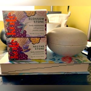 In Bloom Duo by Kate Mcleod